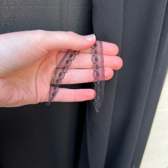 J.R.Nites by Caliendo Cardigan Sz 10 one Front Button Black Scalloped Beaded Hem - Picture 10 of 10